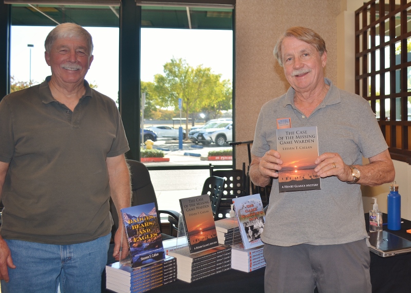 Author Steven T. Callan and a new friend at the author's book signing at the Chico Barnes and Noble