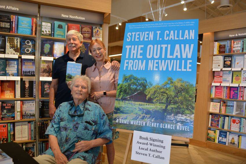 Author Steven T. Callan and friends at his Redding Barnes & Noble book signing to celebrate the release of his new novel, The Outlaw from Newville.